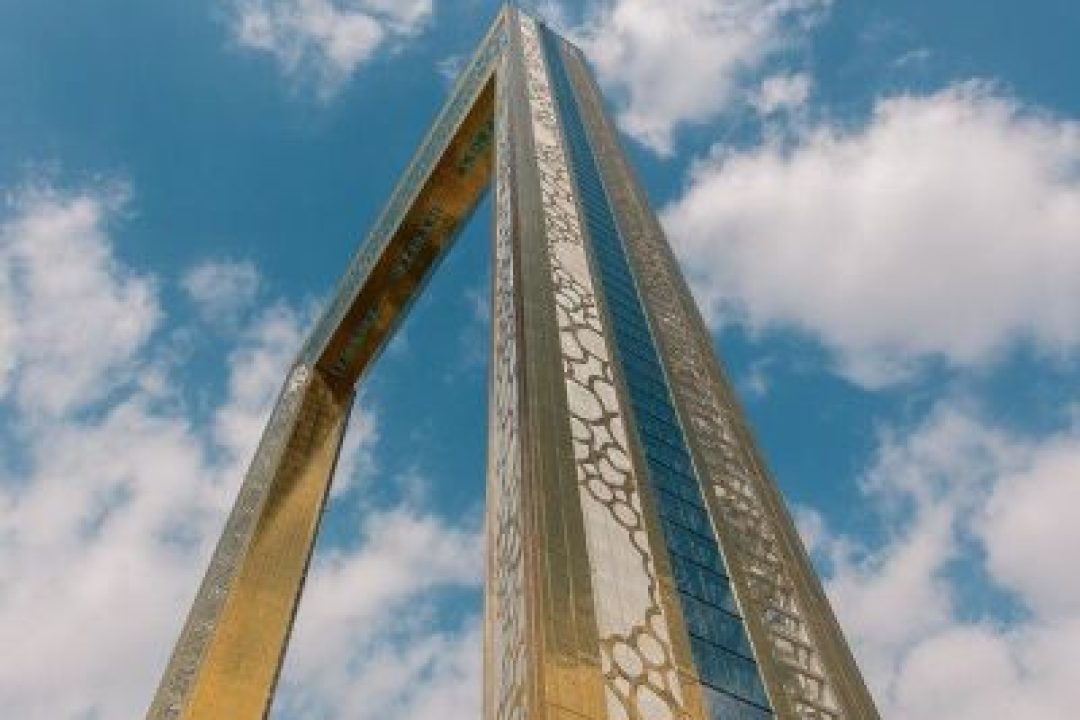 Dubai Frame (2)