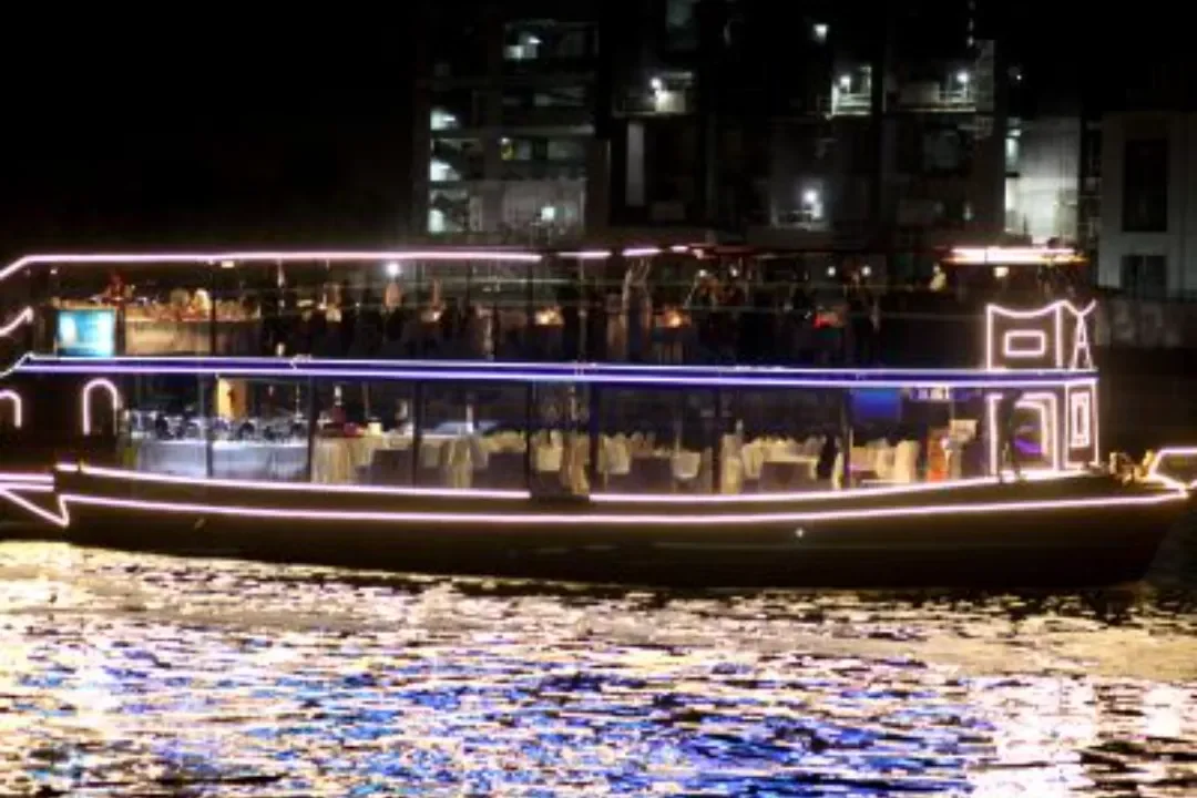 Dubai Water Canal Cruise (2)