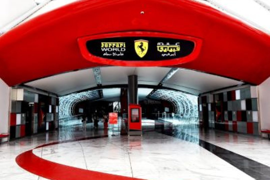 FERRARI WORLD (3)