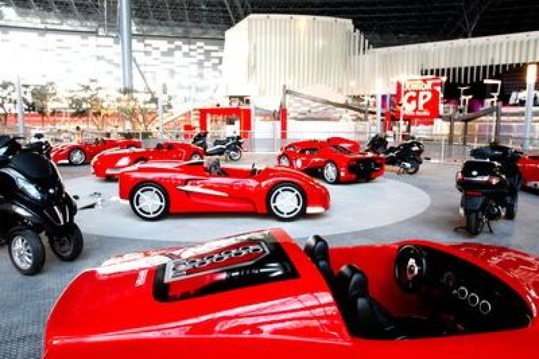 FERRARI WORLD (6)