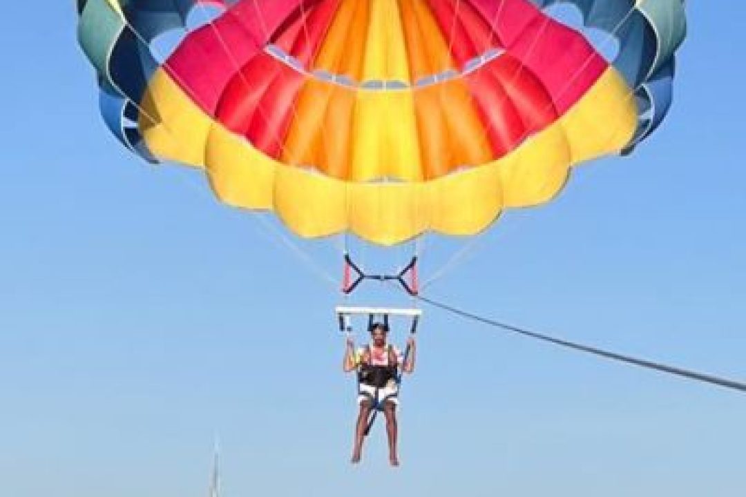 Parasailing in Dubai (4)